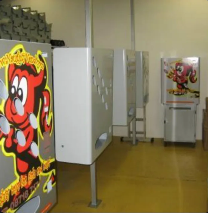 Custom Vending Machine Project 337